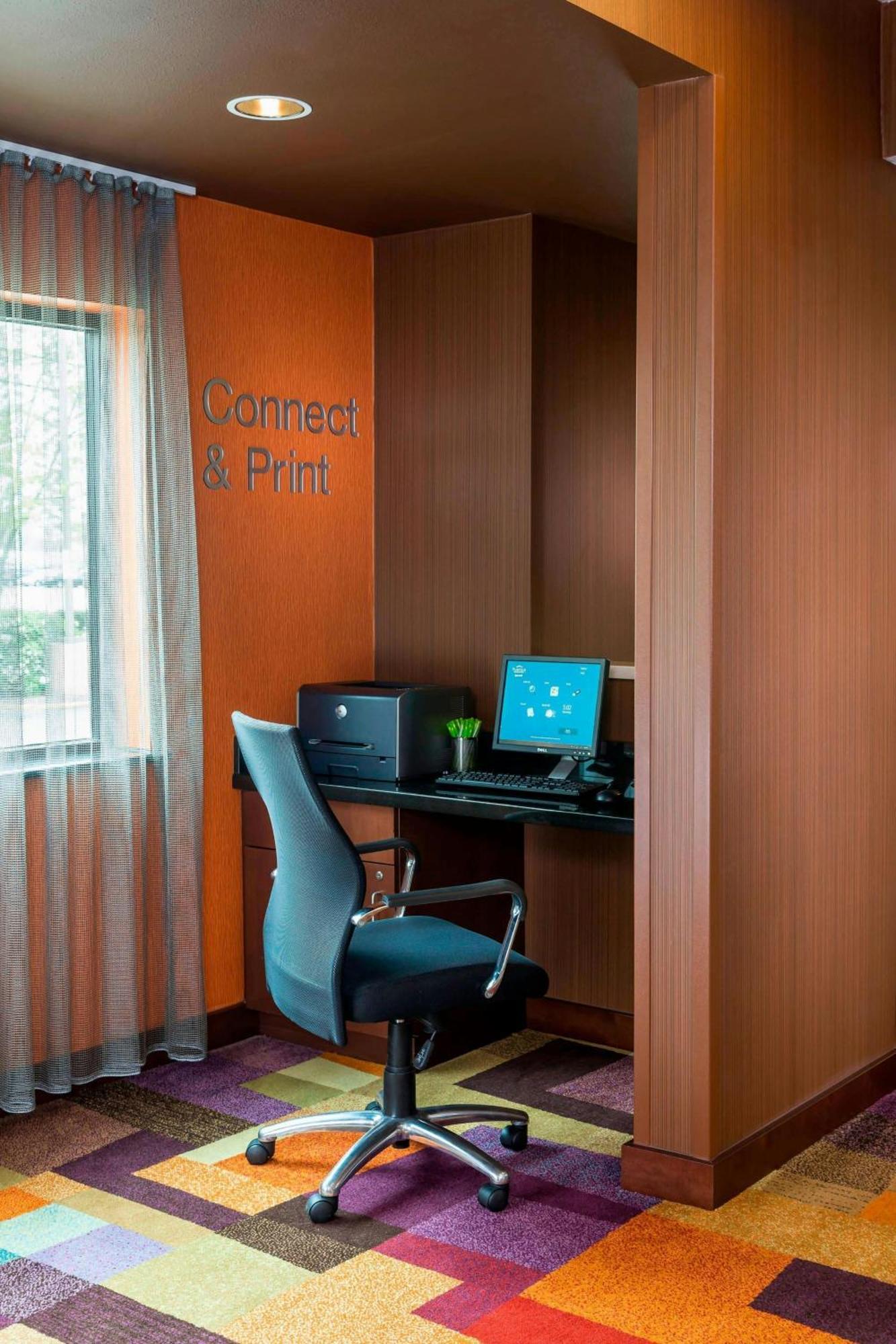 Fairfield Inn & Suites Спрингфилд Экстерьер фото