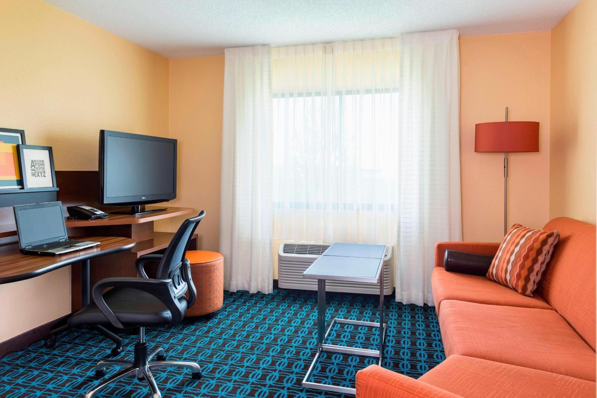 Fairfield Inn & Suites Спрингфилд Экстерьер фото
