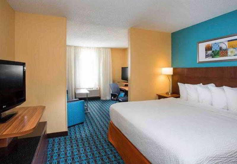 Fairfield Inn & Suites Спрингфилд Экстерьер фото